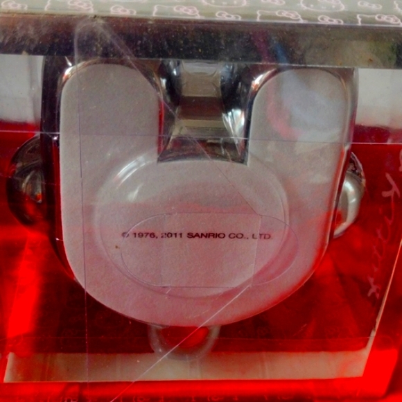 Hello Kitty 5 piece Brush 🖌️ Set NWT - Picture 5 of 12